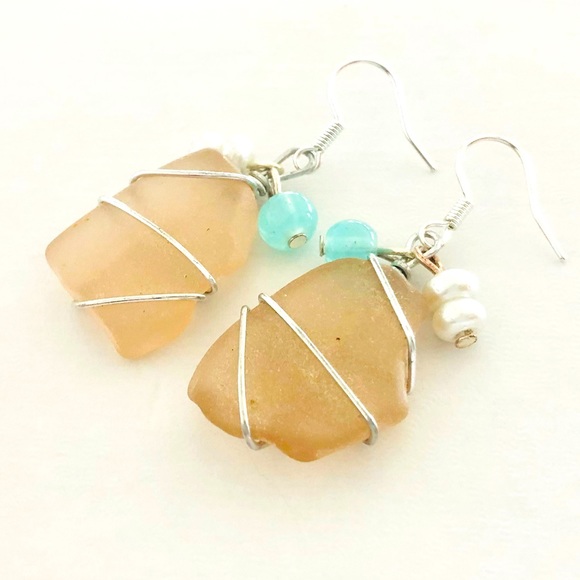 “Peachy Beach” Seaglass Earrings - Picture 2 of 4